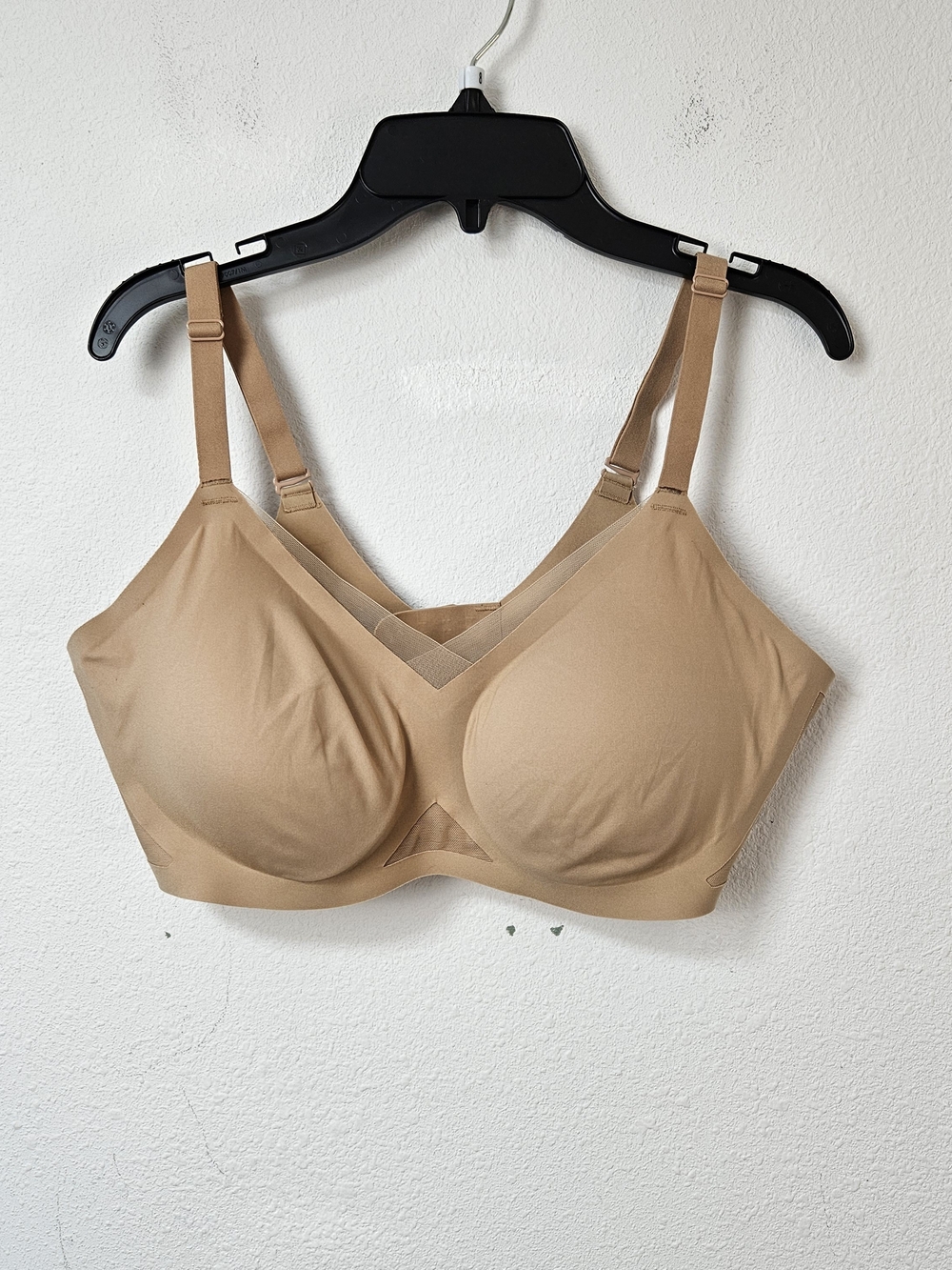 Honeylove Crossover Seamless Nude Support Bra with Adjustable Straps Large